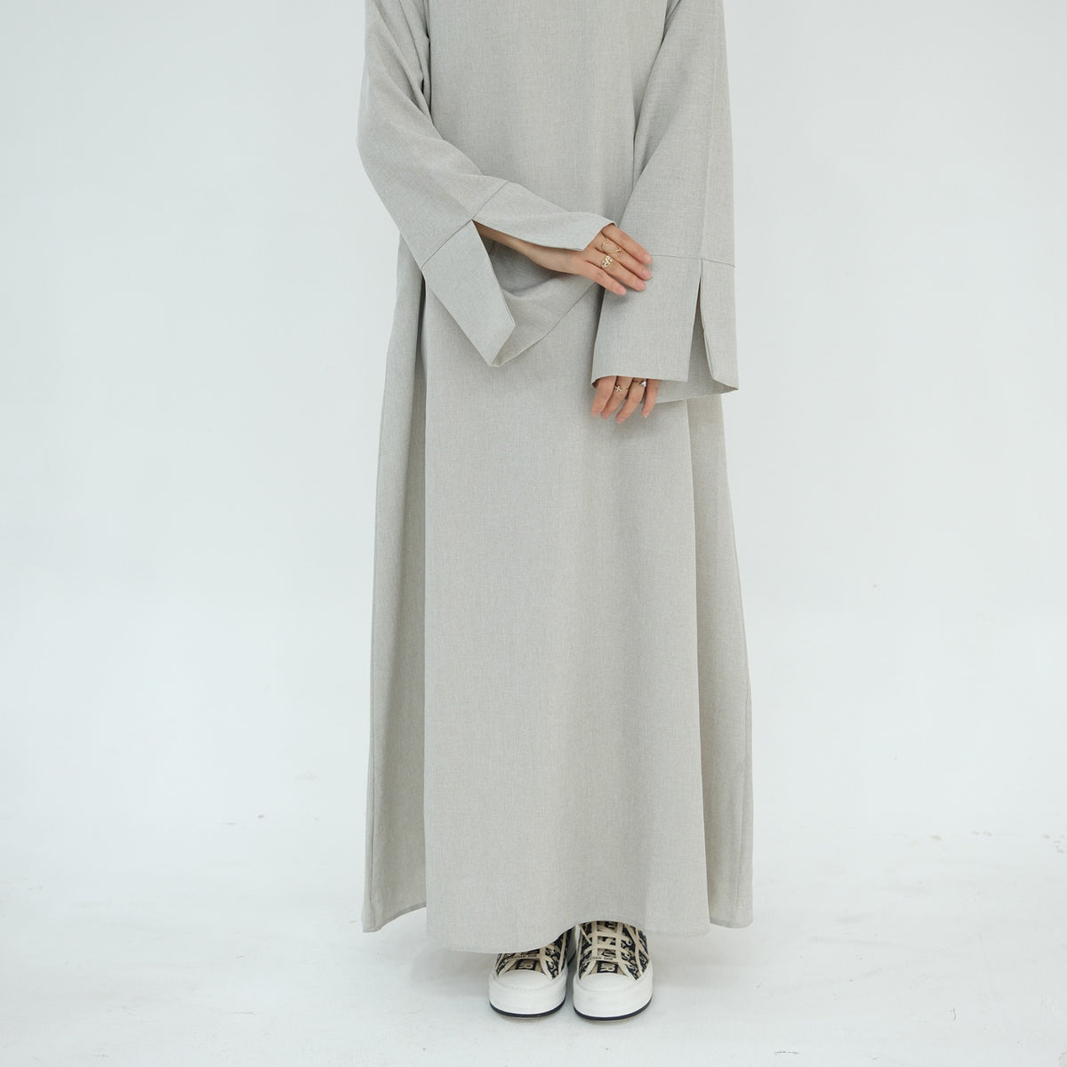 Mira Linen Abaya