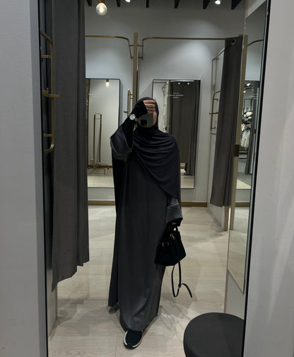 LAYINA Abaya