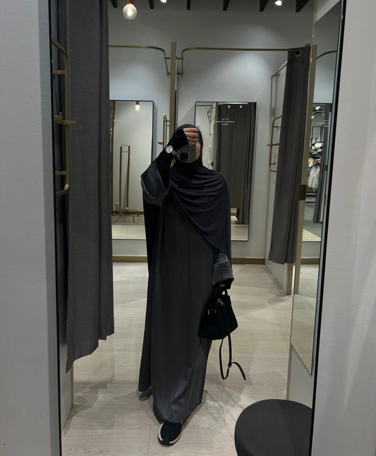 LAYINA Abaya